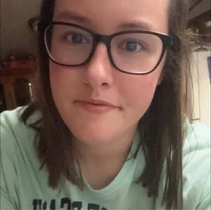 Meet your Posher, Brianne